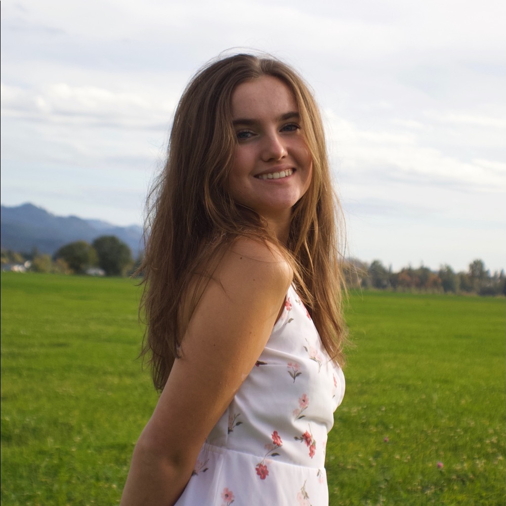 Meet your Posher, Tia